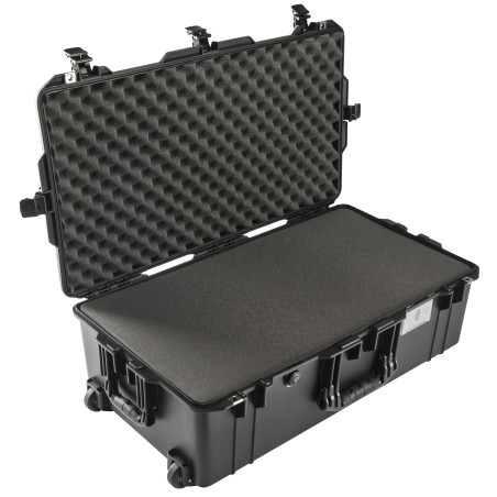 Valise Peli™ Air 1615 avec mousse prédécoupée, noire